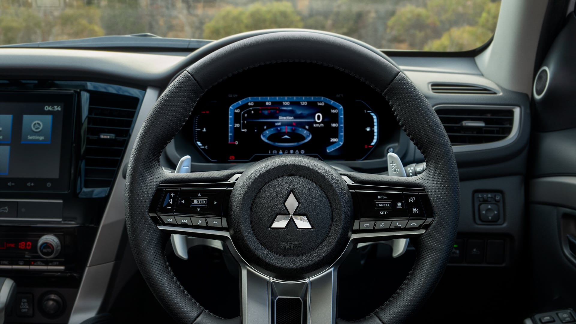 2025_Pajero_Lifestyle_03